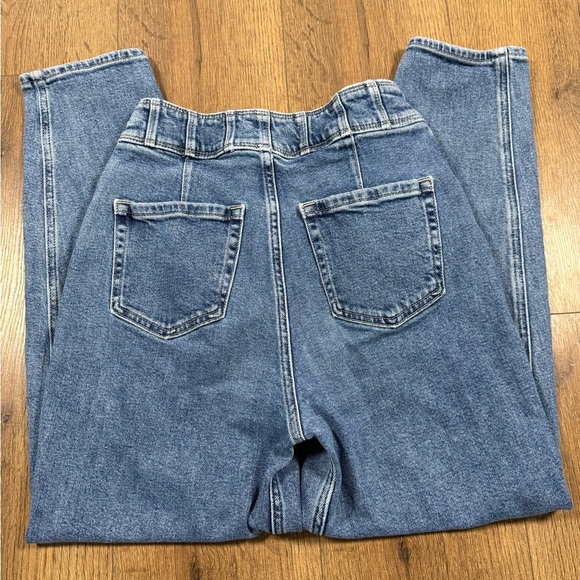 Hollister High Rise Blue Jeans - Picture 3 of 8